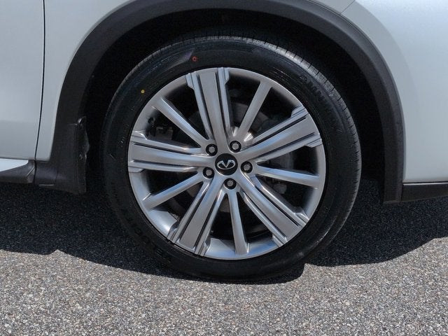 2023 INFINITI QX50 Sensory