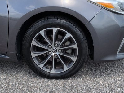 2016 Toyota Avalon XLE