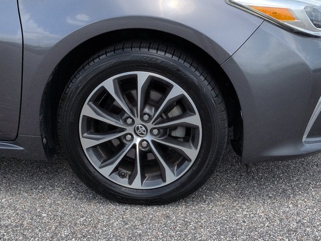 2016 Toyota Avalon XLE
