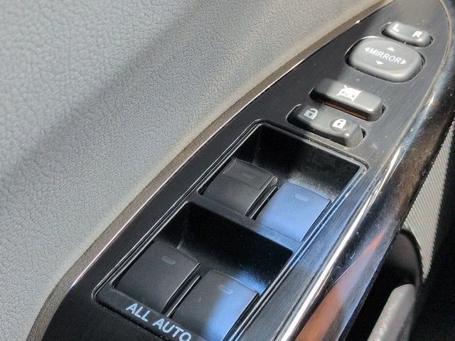 2016 Toyota Avalon XLE