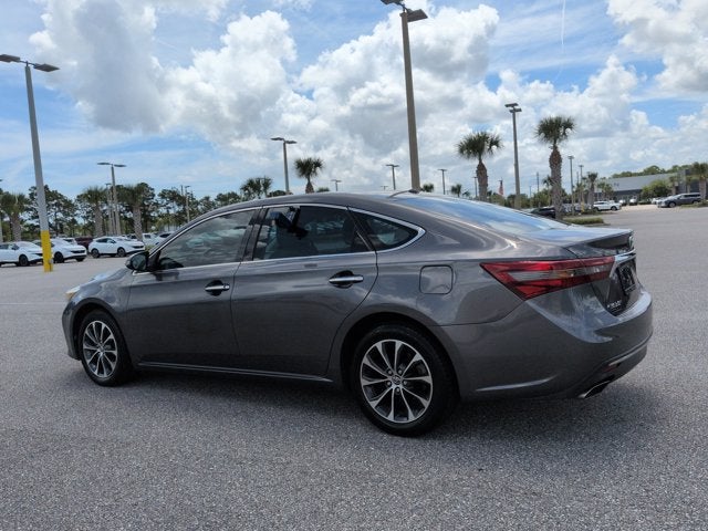 2016 Toyota Avalon XLE