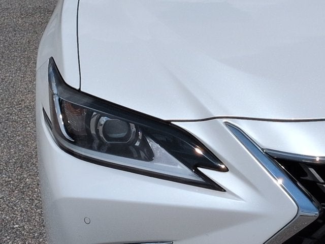 2024 Lexus ES 250