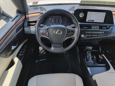 2024 Lexus ES 250