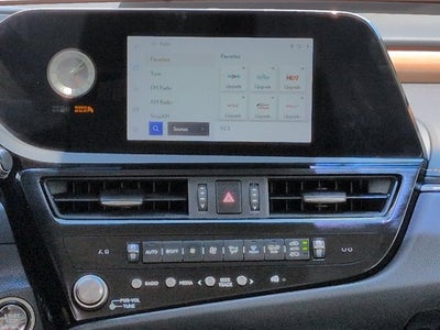 2024 Lexus ES 250