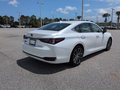 2024 Lexus ES 250