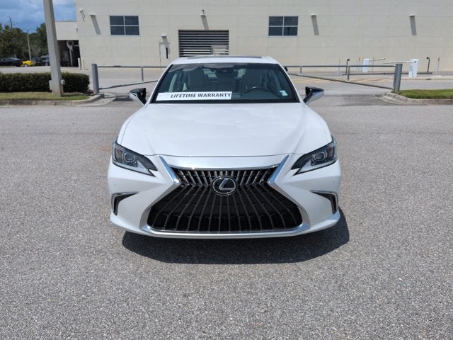 2024 Lexus ES 250