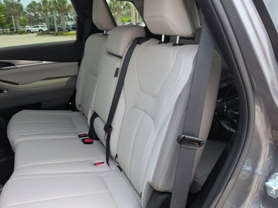 2027 INFINITI QX60 LUXE