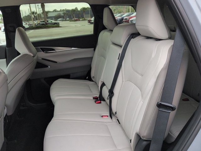 2027 INFINITI QX60 LUXE