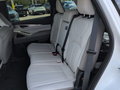 2027 INFINITI QX60 LUXE