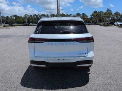 2027 INFINITI QX60 LUXE