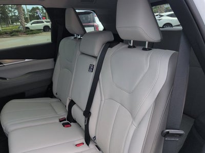 2027 INFINITI QX60 LUXE