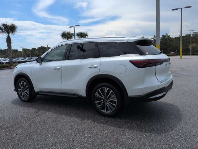 2027 INFINITI QX60 LUXE