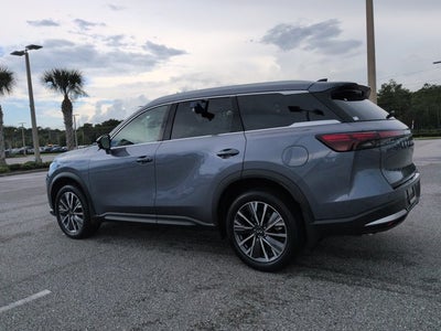 2027 INFINITI QX60 LUXE