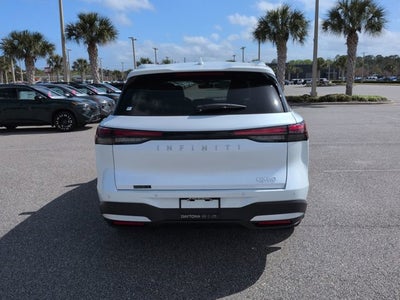 2026 INFINITI QX60 LUXE