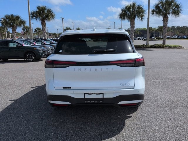 2026 INFINITI QX60 LUXE