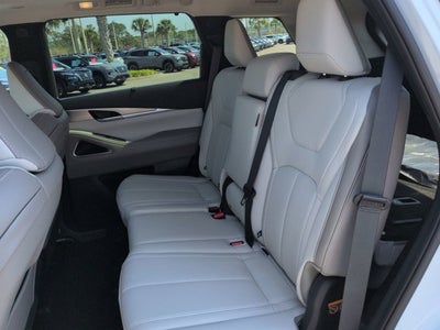 2026 INFINITI QX60 LUXE