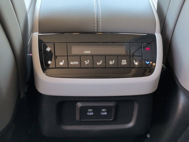 2026 INFINITI QX60 LUXE