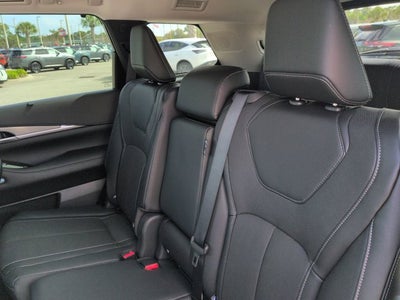 2026 INFINITI QX60 LUXE