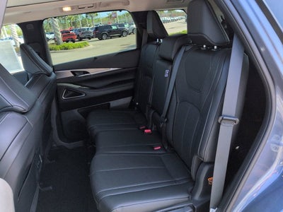 2026 INFINITI QX60 LUXE