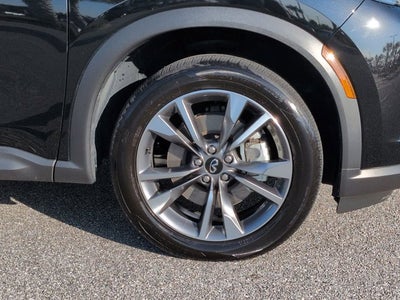 2025 INFINITI QX60 LUXE