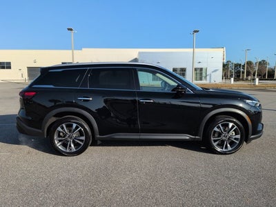 2025 INFINITI QX60 LUXE