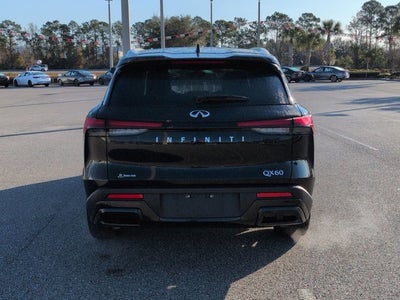 2025 INFINITI QX60 LUXE