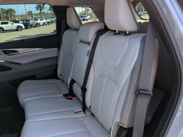 2026 INFINITI QX60 LUXE