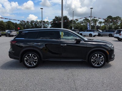 2025 INFINITI QX60 LUXE