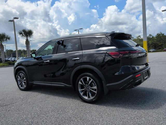 2025 INFINITI QX60 LUXE