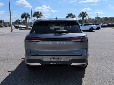 2026 INFINITI QX60 LUXE
