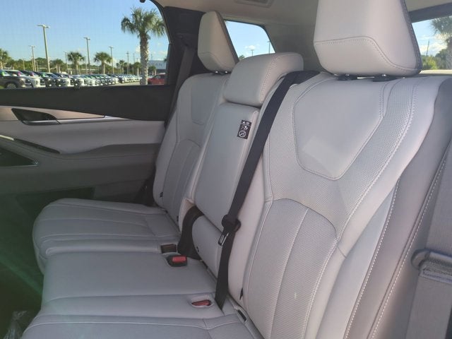 2026 INFINITI QX60 LUXE