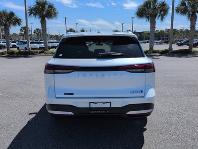 2026 INFINITI QX60 LUXE