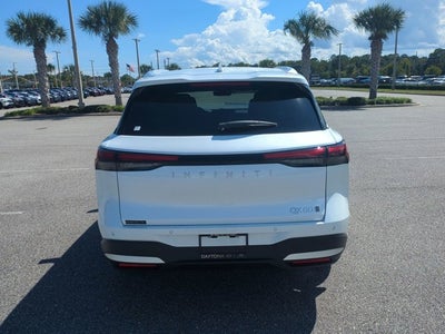 2026 INFINITI QX60 LUXE