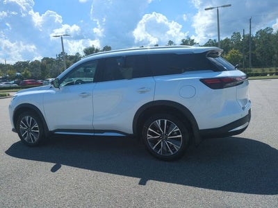 2026 INFINITI QX60 LUXE