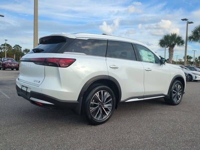 2026 INFINITI QX60 LUXE