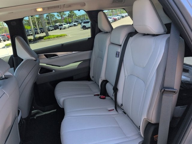 2026 INFINITI QX60 LUXE