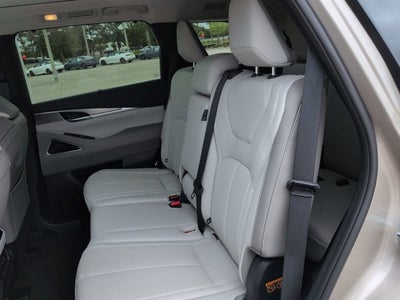 2026 INFINITI QX60 LUXE