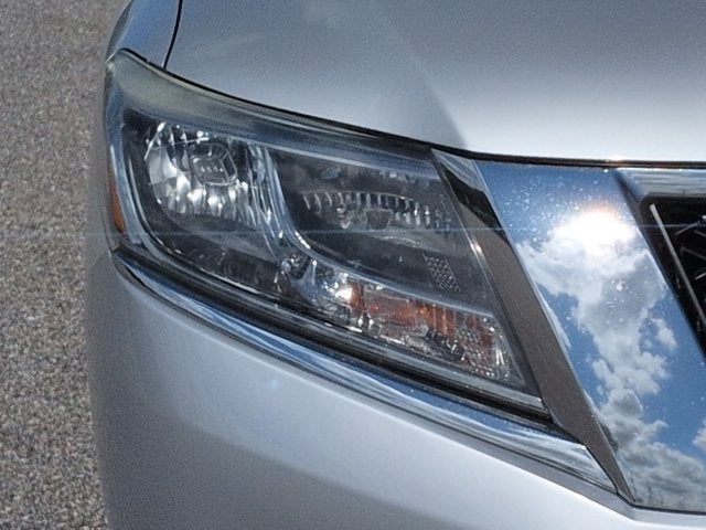 2016 Nissan Pathfinder SL