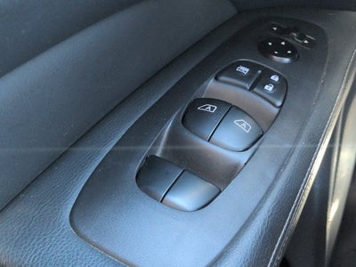 2016 Nissan Pathfinder SL