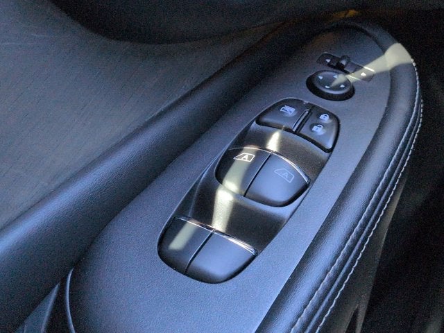 2017 Nissan Murano TECHNOLOGY PACKAGE