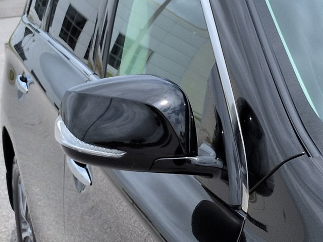 2018 INFINITI QX60 LUXURY