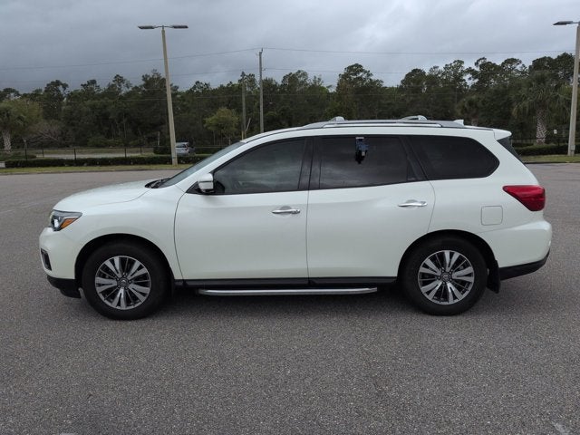 2020 Nissan Pathfinder SL