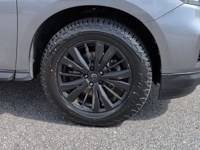 2019 Nissan Pathfinder SL