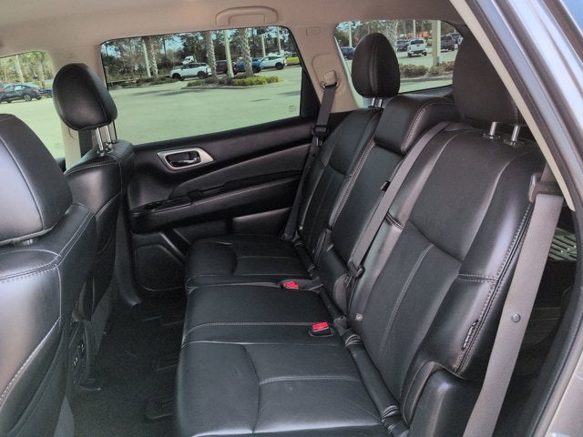 2019 Nissan Pathfinder SL