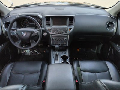 2019 Nissan Pathfinder SL