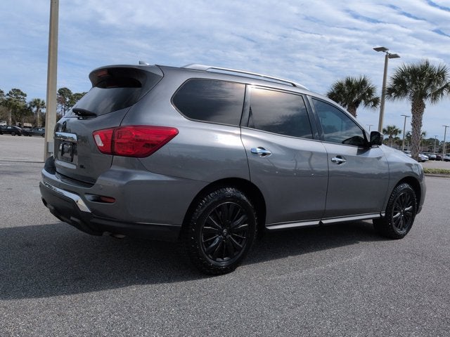 2019 Nissan Pathfinder SL