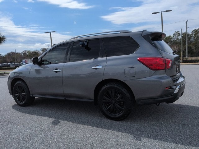 2019 Nissan Pathfinder SL