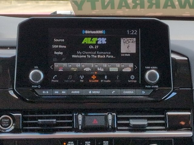 2024 Nissan Pathfinder SV