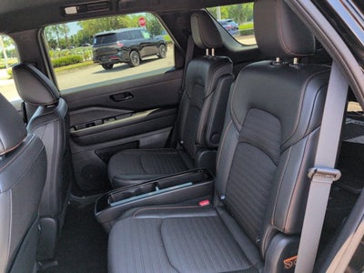 2023 Nissan Pathfinder Rock Creek
