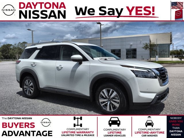 2024 Nissan Pathfinder SL